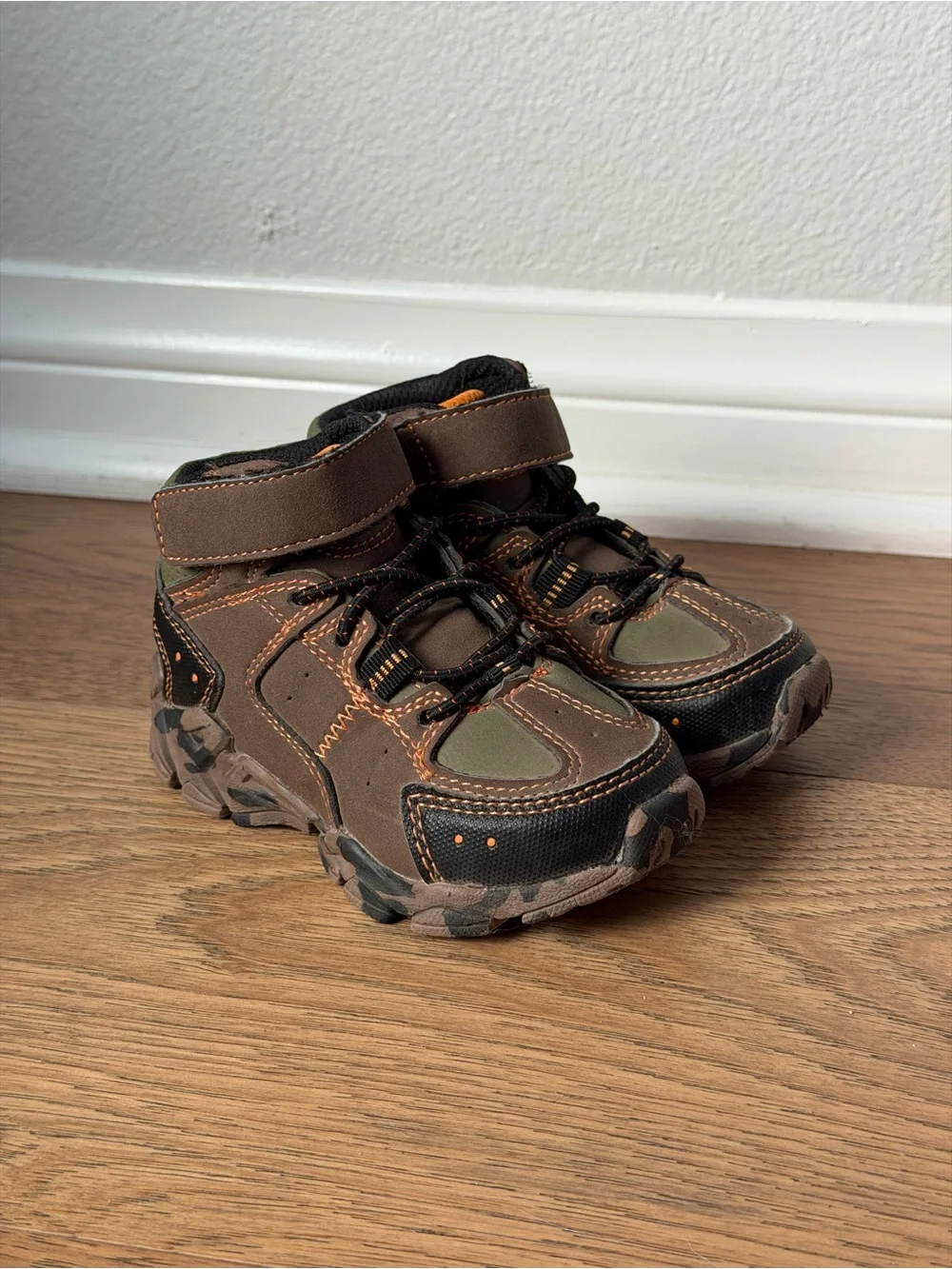 Brown & Green Trail Hiking Boots - Toddler Size 6 - Lightweight Outdoor Shoes